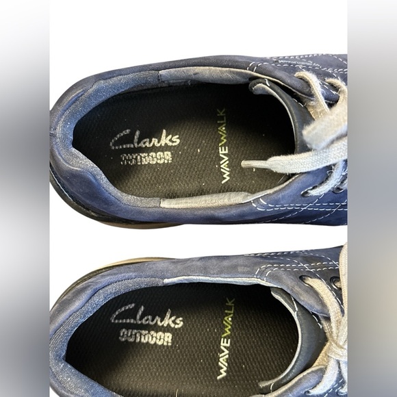 Clarks women’s waterproof WaveWalk outdoor casual shoes - Picture 7 of 7